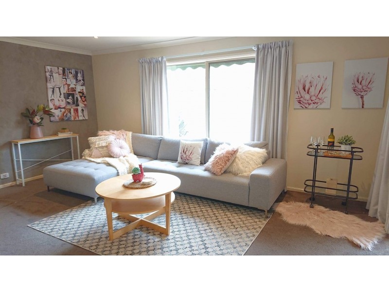 13 Dryandra Place, Cranbourne VIC 3977