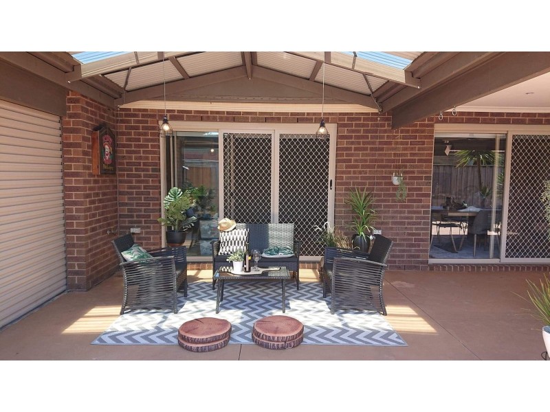 13 Dryandra Place, Cranbourne VIC 3977