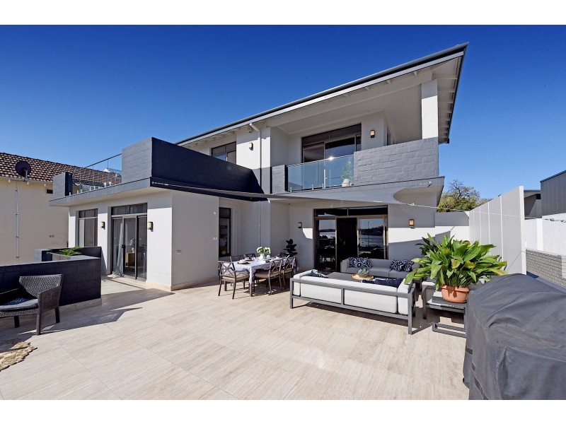 188 Preston Point Road, East Fremantle WA 6158