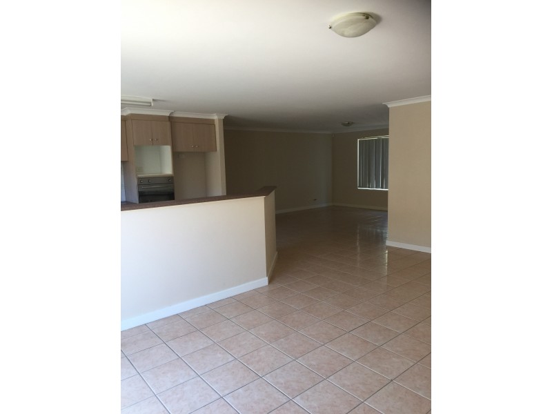 5 Lancely Way, Mirrabooka WA 6061