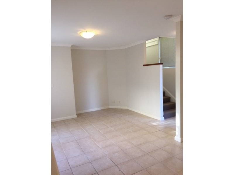 6/23 Flynn Street, Churchlands WA 6018