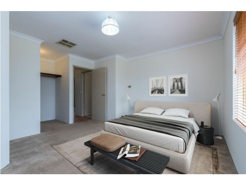 92 Spring Road, Thornlie WA 6108