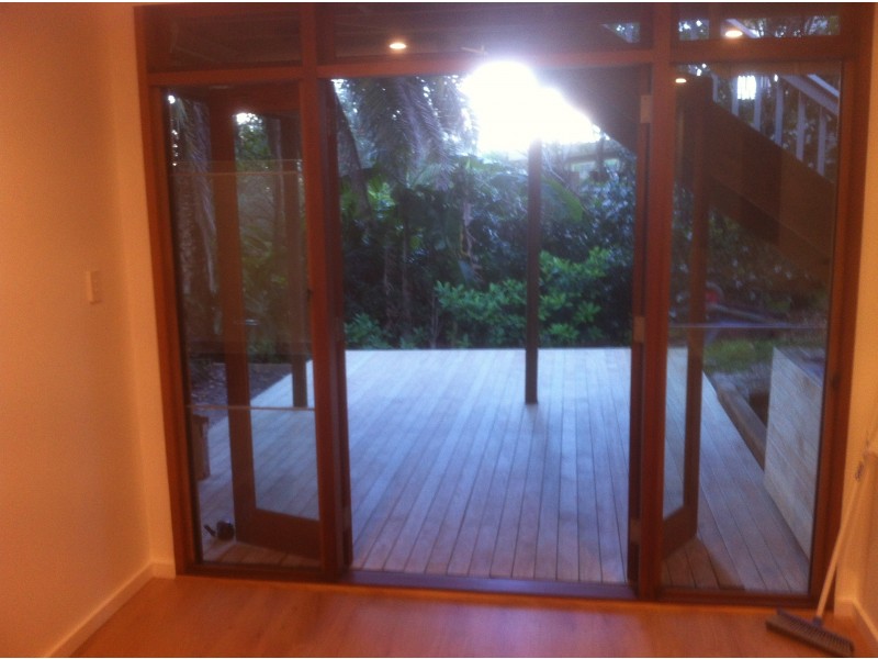 15 Kananook Avenue, Bayview NSW 2104