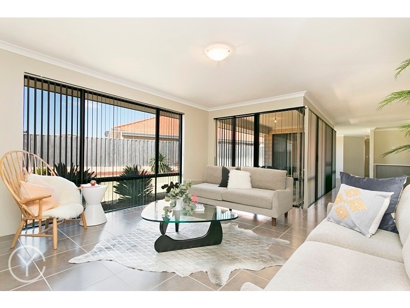 21 Tectona Way, Halls Head WA 6210