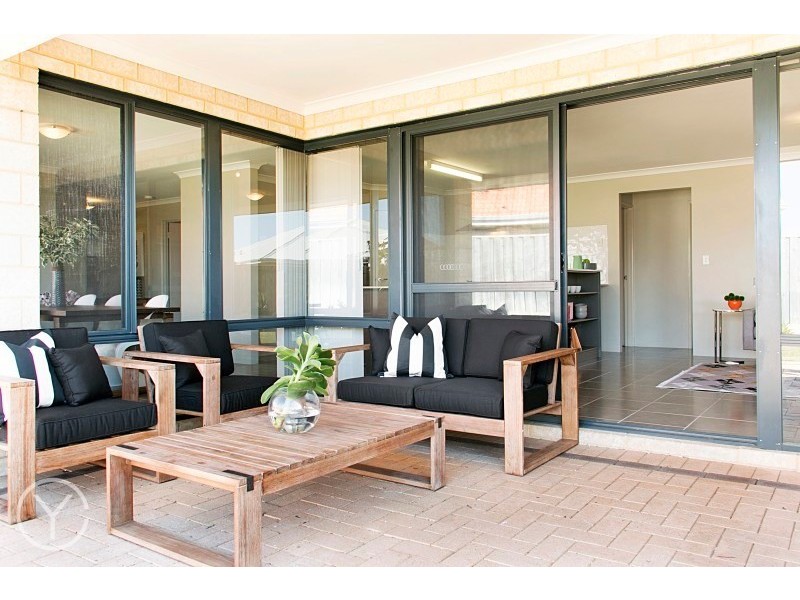 21 Tectona Way, Halls Head WA 6210