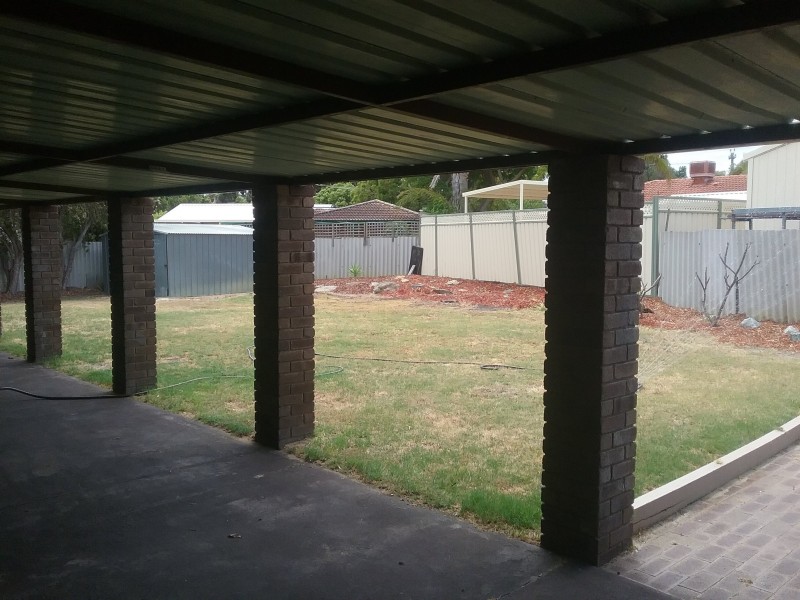 33 Fagin Way, Forrestfield WA 6058