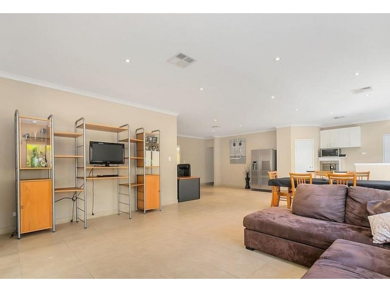 131 Liberty Drive, Clarkson WA 6030