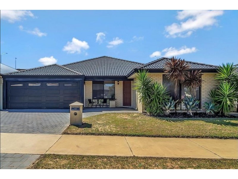 131 Liberty Drive, Clarkson WA 6030
