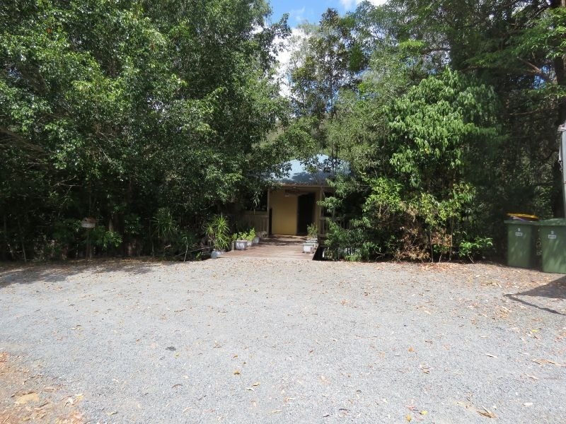 9 Waterfall Drive, Wongawallan QLD 4210
