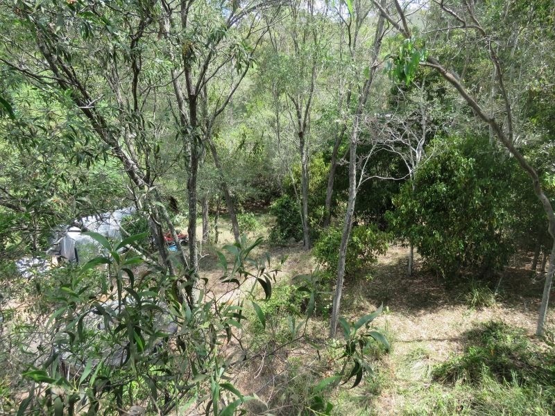 9 Waterfall Drive, Wongawallan QLD 4210