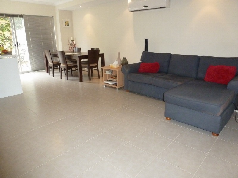 23 Pitta Corner, Success WA 6164