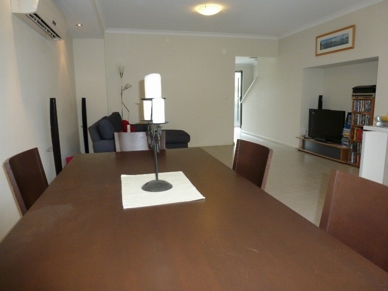 23 Pitta Corner, Success WA 6164