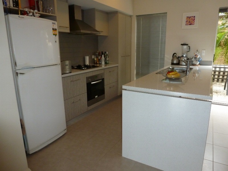 23 Pitta Corner, Success WA 6164