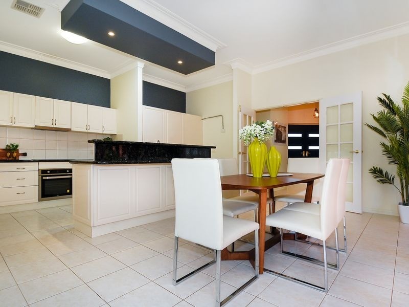 17 Sumner Mews, Landsdale WA 6065