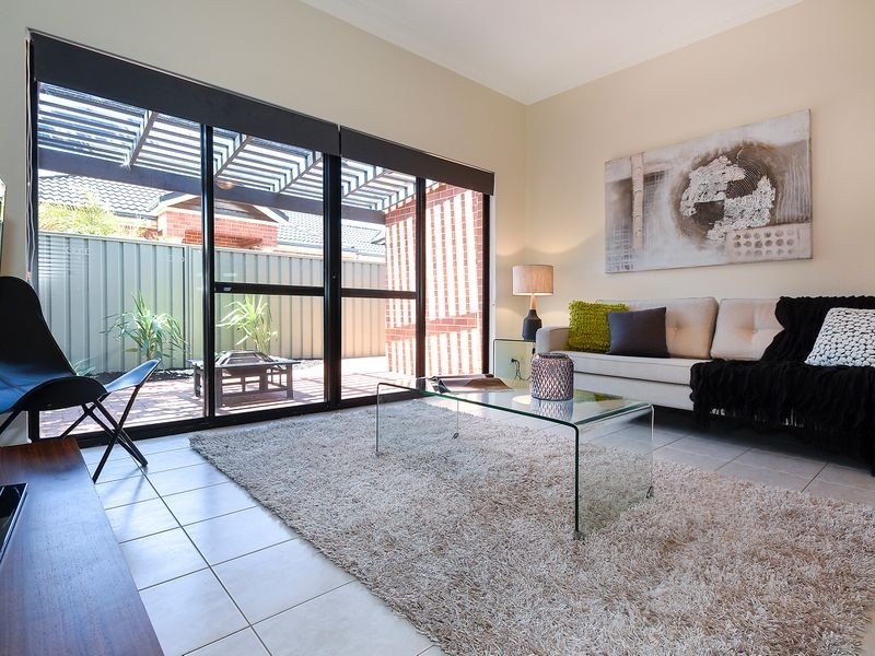 17 Sumner Mews, Landsdale WA 6065