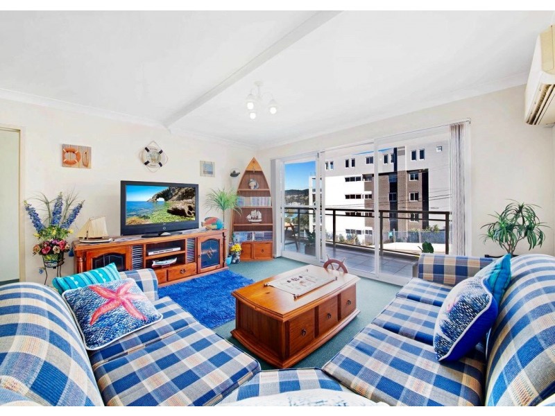 9/73-77 Henry Parry Drive, Gosford NSW 2250