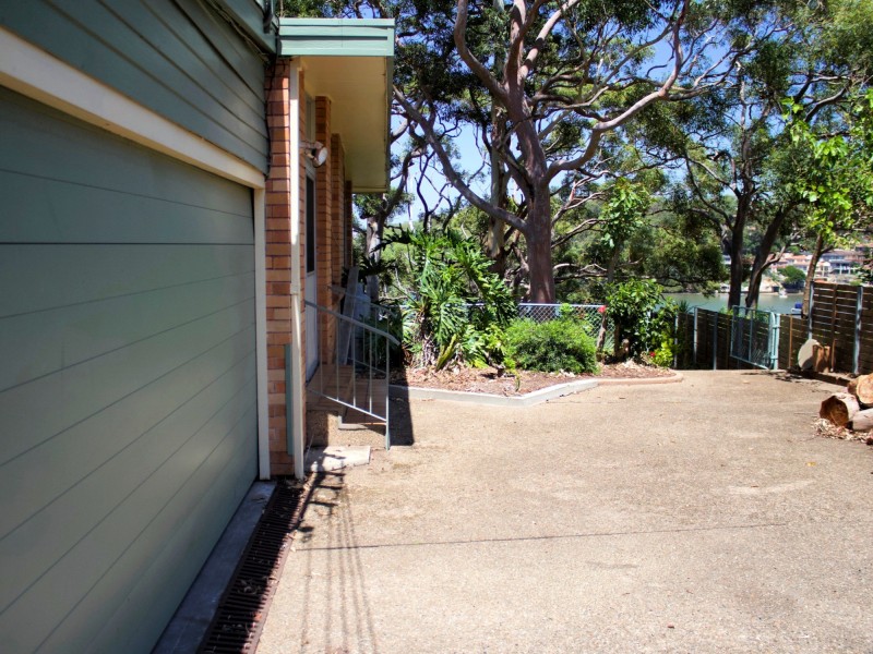 12 Russell Street, Oatley NSW 2223