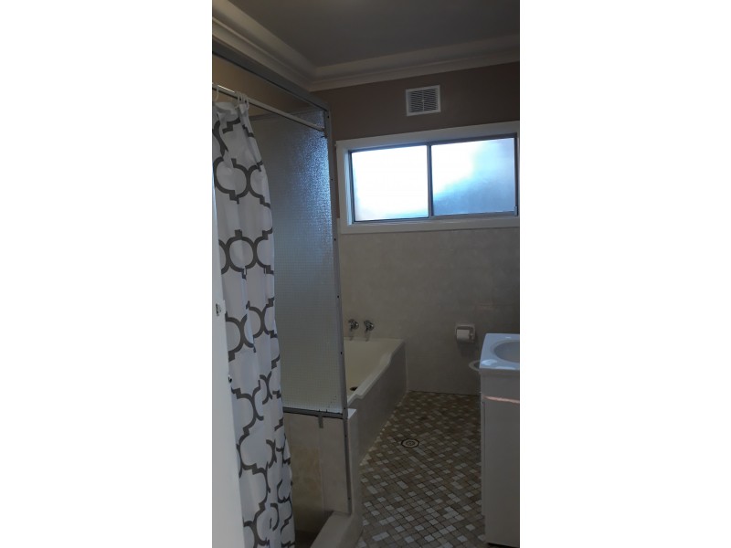 4 Milburn Road, Gymea NSW 2227