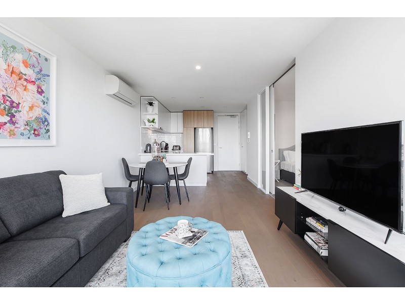903/2-6 Railway Road, Cheltenham VIC 3192