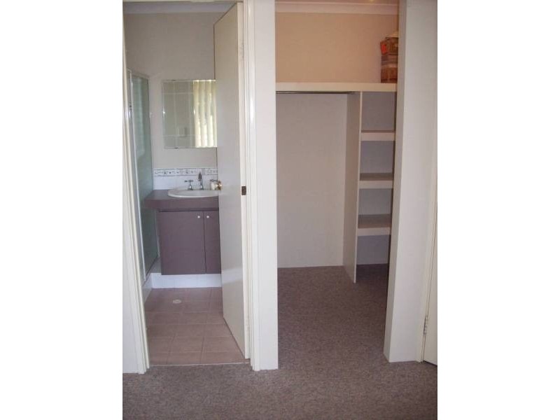 No. 52 Dalrymple Drive, Leda WA 6170