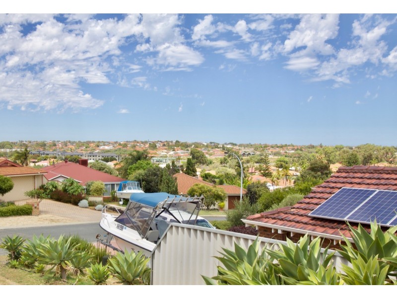 30 Kinglassie Circle, Kinross WA 6028