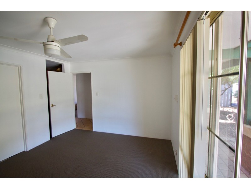 30 Kinglassie Circle, Kinross WA 6028