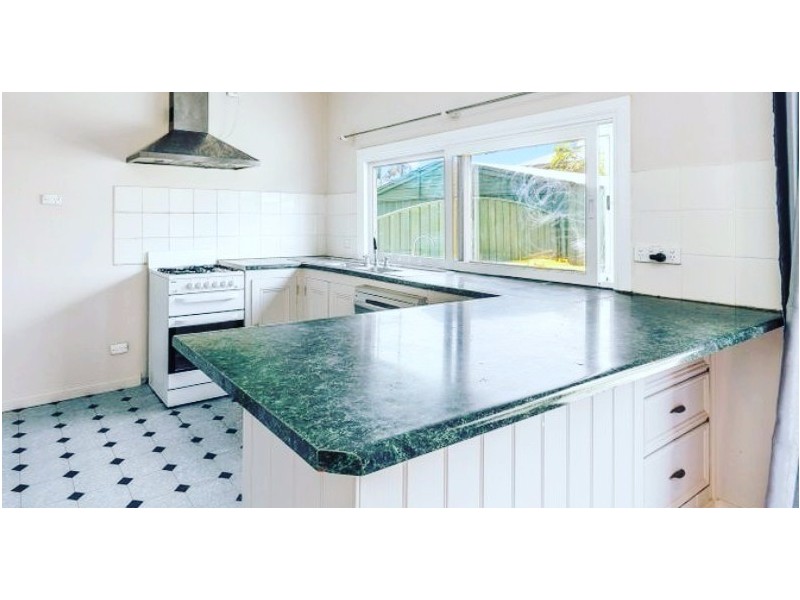 10 Gordon Street, Newport VIC 3015
