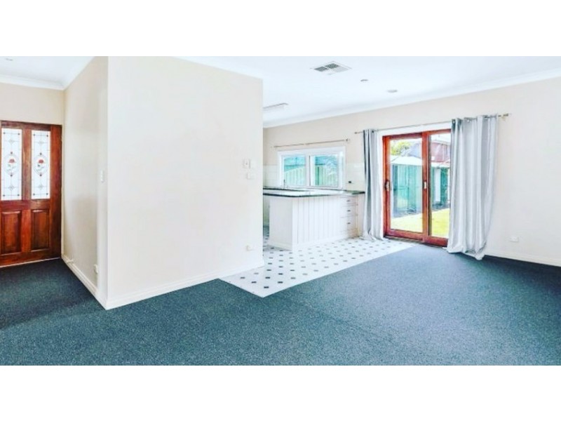 10 Gordon Street, Newport VIC 3015