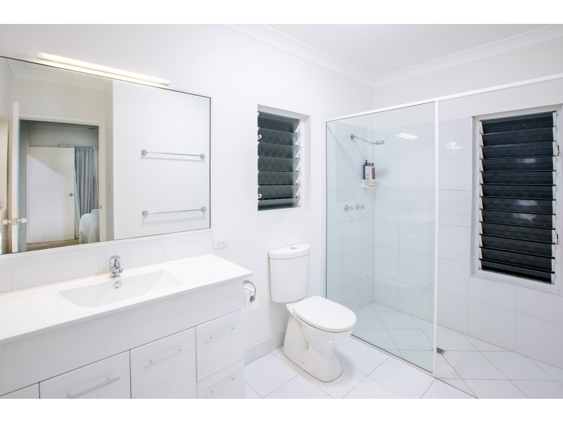 4 Cairnwell Street, Smithfield QLD 4878