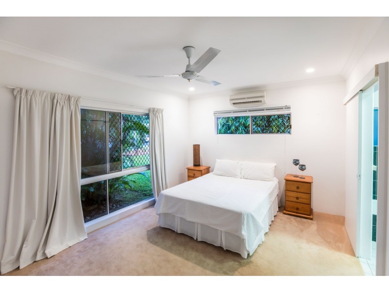 4 Cairnwell Street, Smithfield QLD 4878