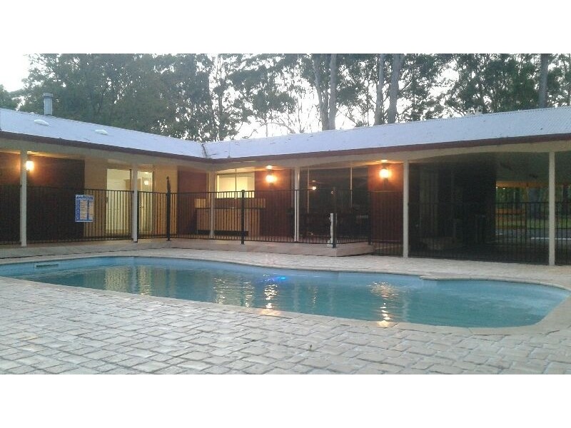 227 Currans Road, Cooranbong NSW 2265