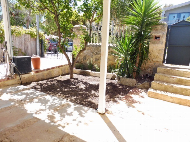 33 King William Street, South Fremantle WA 6162