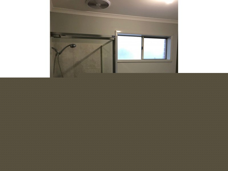 201 Monahans Road, Cranbourne West VIC 3977