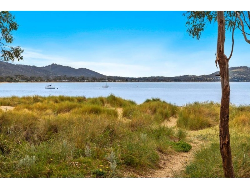 1/3a Bayside Drive, Lauderdale TAS 7021