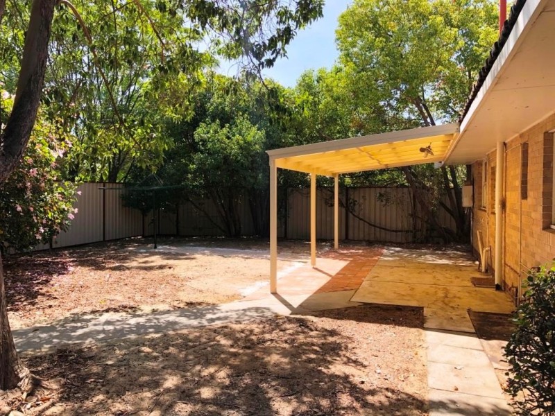 2A Nicholas Crescent, Hilton WA 6163