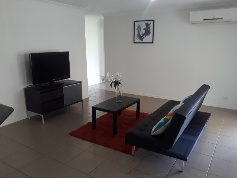 114 Kurrajong Drive, Warner QLD 4500