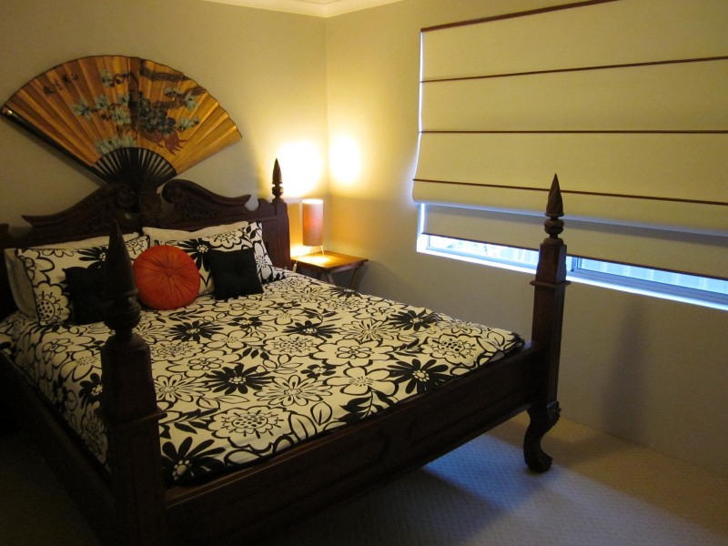 19 Royston Way, Lakelands WA 6180