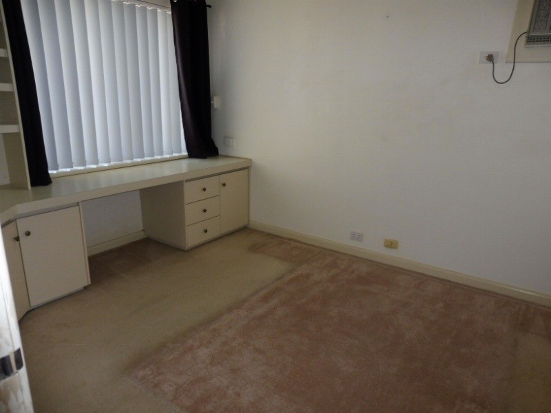 3/8 Mary Street, Como WA 6152