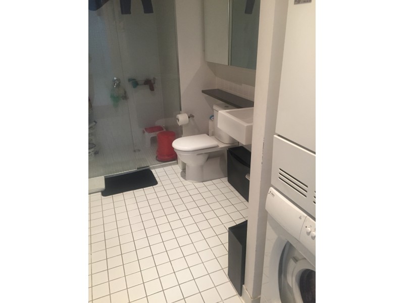 203/12 Waterview Walk, Docklands VIC 3008