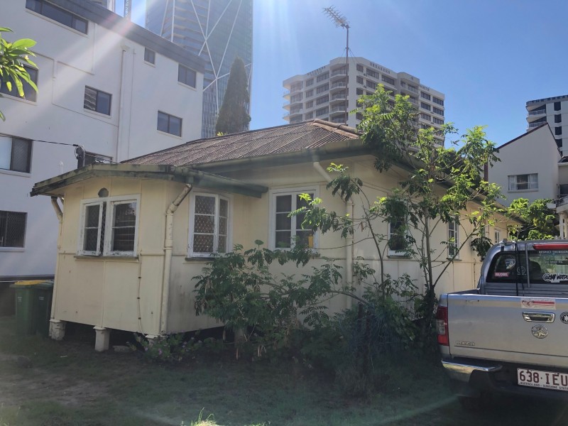 211 Surf Parade, Surfers Paradise QLD 4217