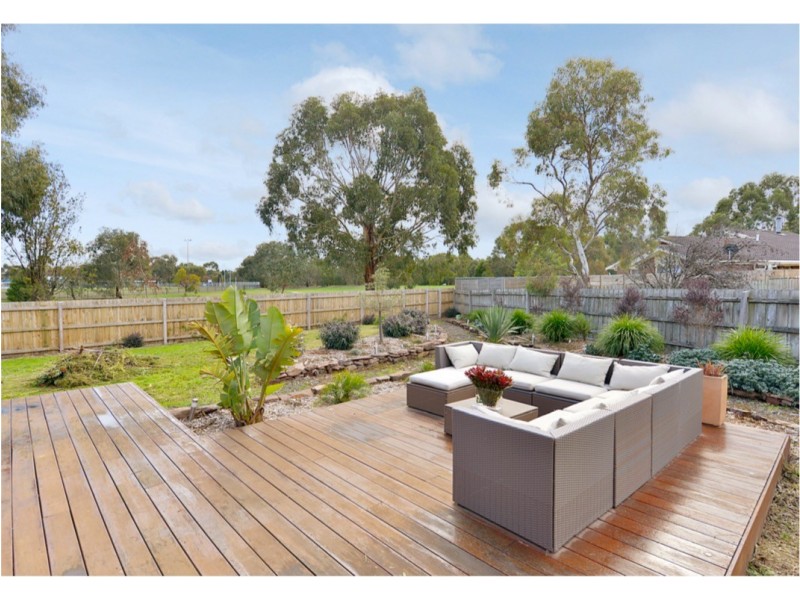 20 Magdalena Place, Rowville VIC 3178