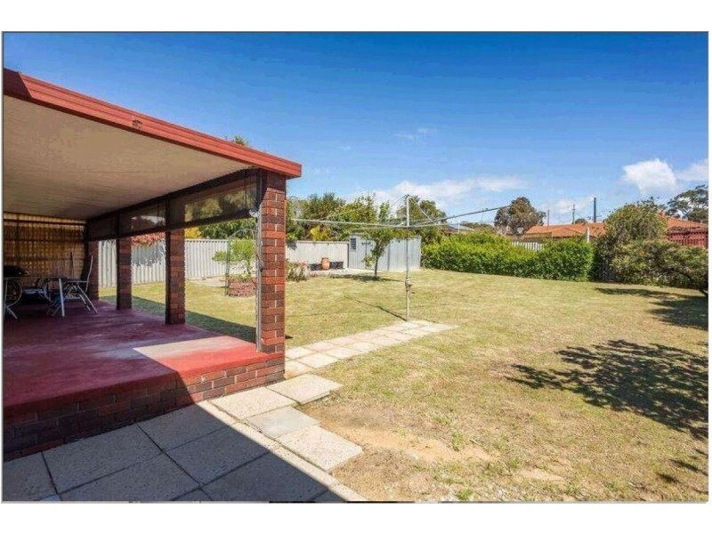 11 Okely Road, Carine WA 6020