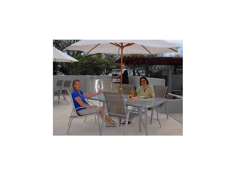 103/241 Charlton Esplanade, Pialba QLD 4655