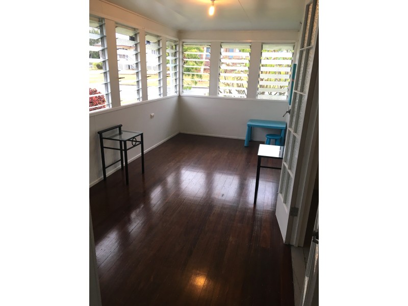 2/57 West Street, The Range QLD 4700