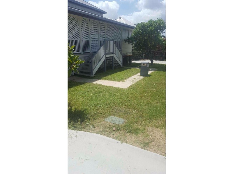 2/57 West Street, The Range QLD 4700