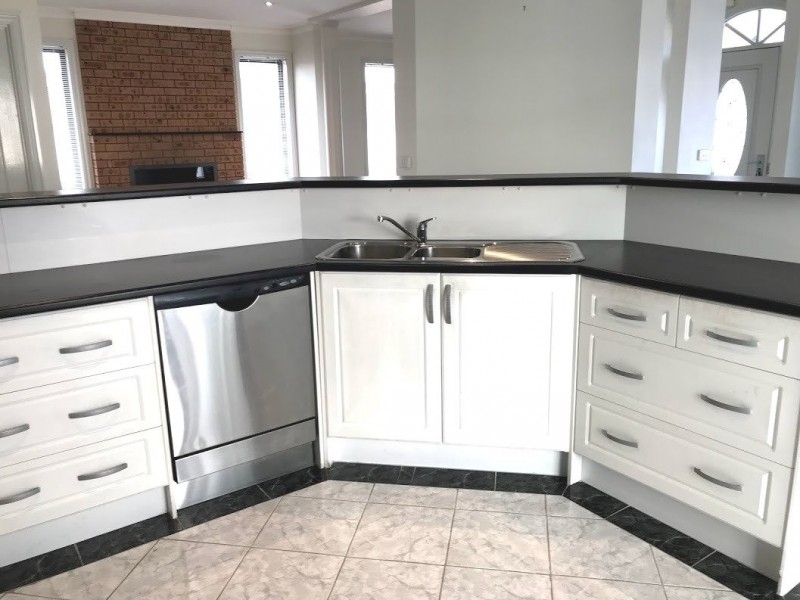 7 Rafter Drive, St Albans VIC 3021