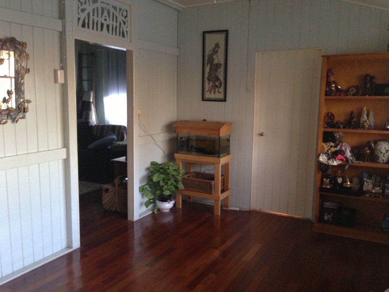 16 Albert Street, Rosewood QLD 4340