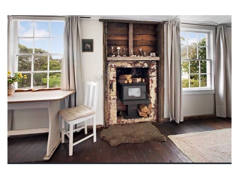 25-27 Alexander Street, Cornwall TAS 7215