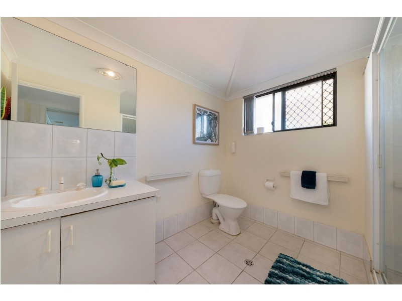 24 Whimbrel Street, Stirling WA 6021