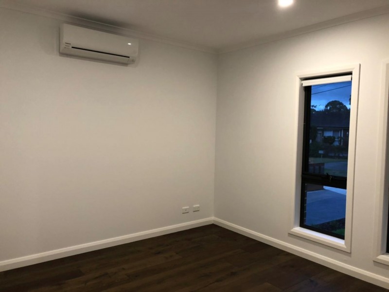 1/4 Tweed Court, Glen Waverley VIC 3150